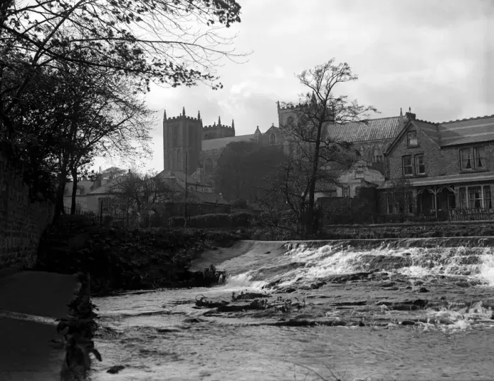 Framed Print : View of Ripon Cathedral from the River Ouse, North Yorkshire. 1932