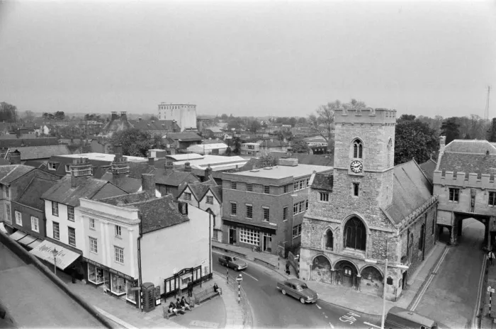 Framed Print : Views of Abingdon, Oxfordshire (formerly Berkshire). 26th April 1967 Framed Print : Views of Abingdon, Oxfordshire (formerly Berkshire). 26th April 1967