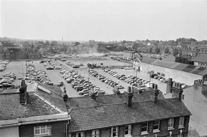 Framed Print : Views of the site of the Civic Centre, Reading. 20th May 1966