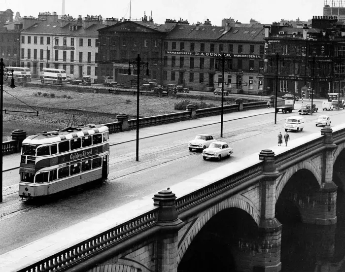 Framed Print : Views - Trams and cars pass over the Jamaica Bridge in Glasgow circa 1966 Framed Print : Views - Trams and cars pass over the Jamaica Bridge in Glasgow circa 1966