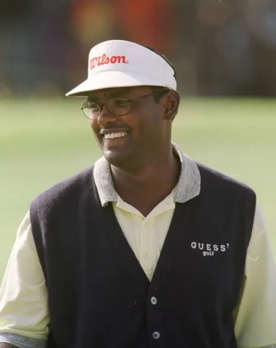 Framed Print : Vijay Singh at Open Golf Championship Birkdale 1998 during the first round Framed Print : Vijay Singh at Open Golf Championship Birkdale 1998 during the first round