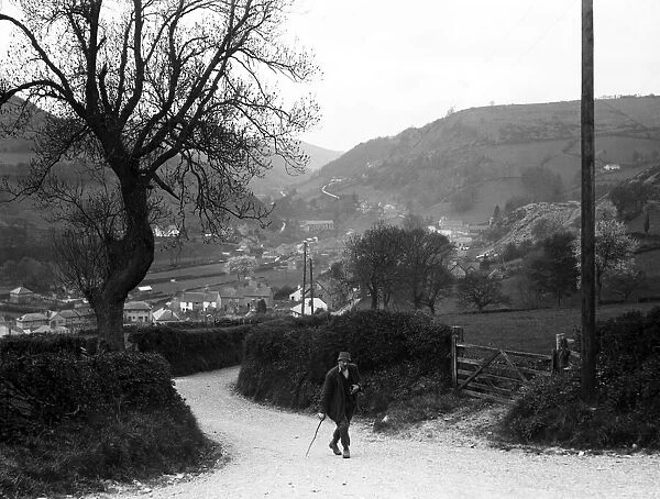 The village of Glyn Ceiriog, Wrexham. May 1932