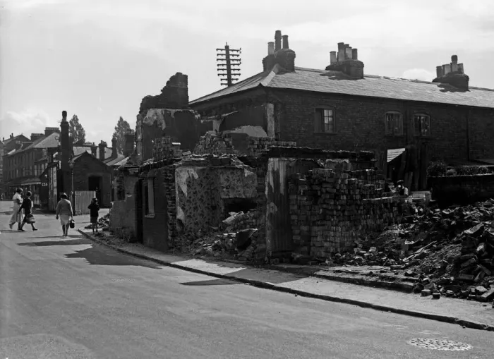 Framed Print : Vine Street, demolishing houses, Uxbridge 30th August 1935 Framed Print : Vine Street, demolishing houses, Uxbridge 30th August 1935