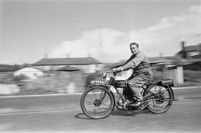 Framed Print : A vintage motorbike enthusiast out for a Sunday ride on his 1928 AJS Motorcycle