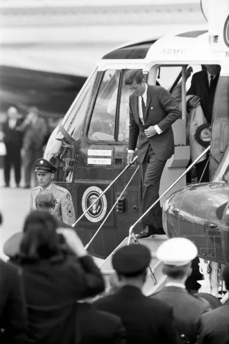 Framed Print : The visit of American President John F Kennedy to England Framed Print : The visit of American President John F Kennedy to England