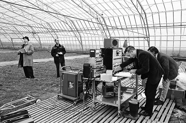 Waiting for Concorde-sonic boom experiment being carried out at Efford experimental