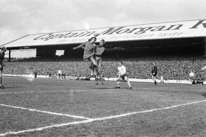 Framed Print : Wales 1-1 England, Home International Championship, Ninian Park, Sloper Road, Cardiff