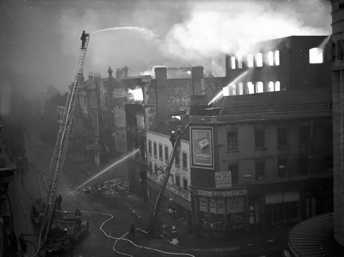Framed Print : War time pictures of destruction visited on the city of Bristol by German bombers Framed Print : War time pictures of destruction visited on the city of Bristol by German bombers