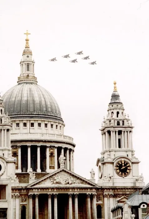 Framed Print : Wars Gulf 6 Tornados in a victory fly past over St Pauls Cathedral in London Framed Print : Wars Gulf 6 Tornados in a victory fly past over St Pauls Cathedral in London