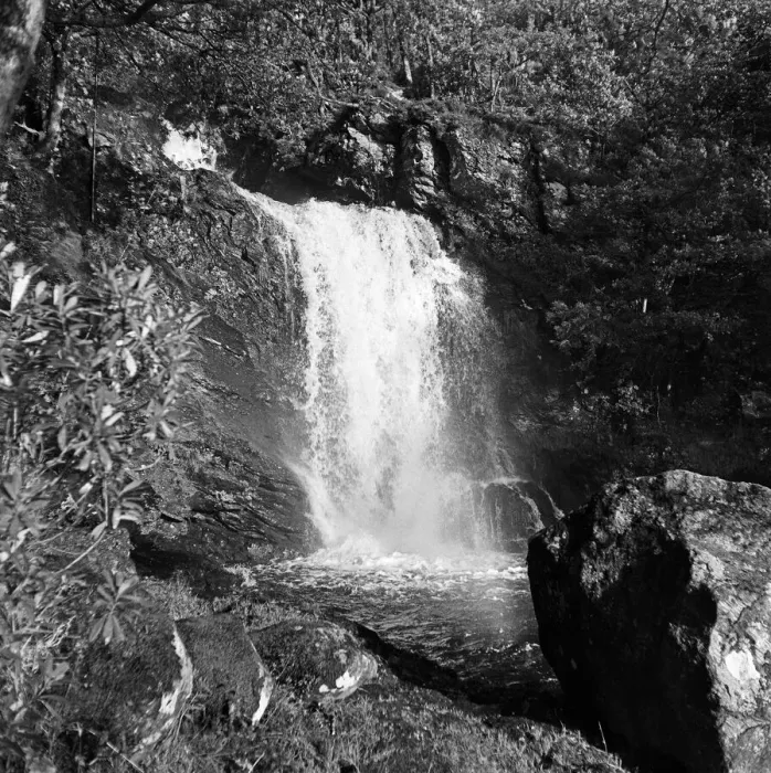 Framed Print : Waterfall rushing down from the mountainside at Inversnaid, Stirling, Scotland Framed Print : Waterfall rushing down from the mountainside at Inversnaid, Stirling, Scotland