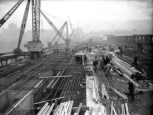 Waterloo Bridge, London, under construction. Circa December 1941