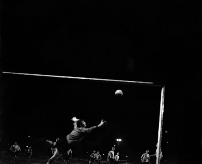 Framed Print : Watford 1-0 Southampton. FA Cup Match. Tuesday 2nd February 1960 Framed Print : Watford 1-0 Southampton. FA Cup Match. Tuesday 2nd February 1960