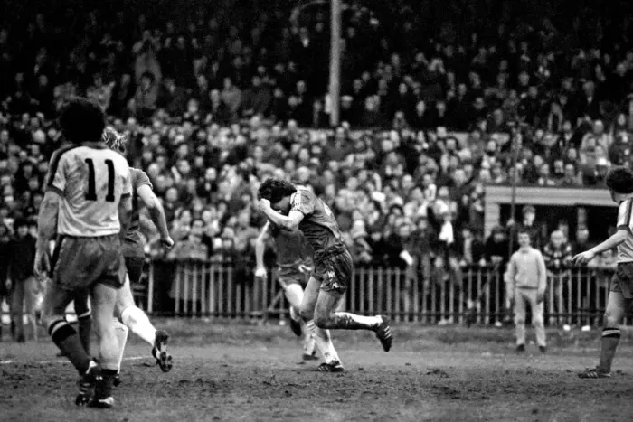 Framed Print : Watford 2 v. Chelsea 3. Division 2 football February 1980 LF01-23-016 Framed Print : Watford 2 v. Chelsea 3. Division 2 football February 1980 LF01-23-016