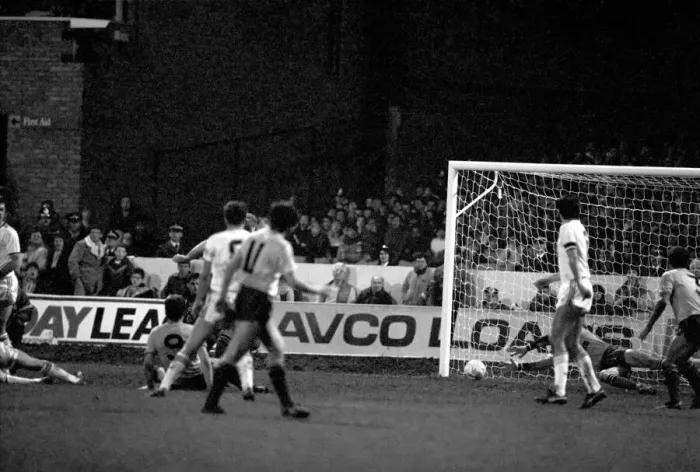 Framed Print : Watford 2 v. Liverpool 0. Division One Football. December 1986 LF21-14-050 Framed Print : Watford 2 v. Liverpool 0. Division One Football. December 1986 LF21-14-050