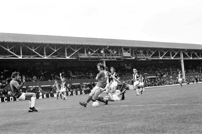 Framed Print : WBA 0-0 Birmingham City, Texaco Cup Group Stage match at The Hawthorns
