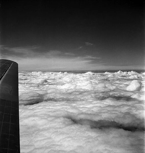 Weather: Cloud Scenes over England. O19461-009