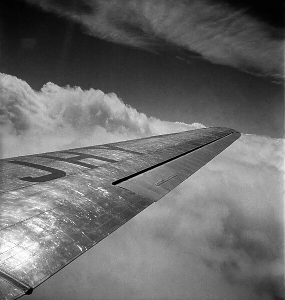 Weather: Cloud Scenes over England. O19461-010