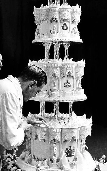 Wedding cake made by Mr Schul for Princess Elizabeth