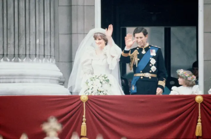 Framed Print : The wedding of HRH Prince Charles, The Prince of Wales, to Lady Diana Spencer Framed Print : The wedding of HRH Prince Charles, The Prince of Wales, to Lady Diana Spencer