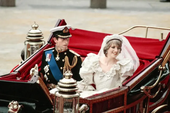 Framed Print : The wedding of HRH Prince Charles, The Prince of Wales, to Lady Diana Spencer Framed Print : The wedding of HRH Prince Charles, The Prince of Wales, to Lady Diana Spencer