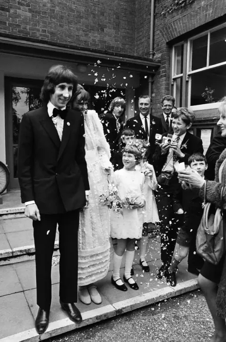 Framed Print : Wedding of Pete Townshend of British rock group The Who and Karen Astley Framed Print : Wedding of Pete Townshend of British rock group The Who and Karen Astley