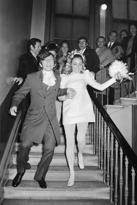 Framed Print : Wedding of Polish film director Roman Polanski and his bride Framed Print : Wedding of Polish film director Roman Polanski and his bride