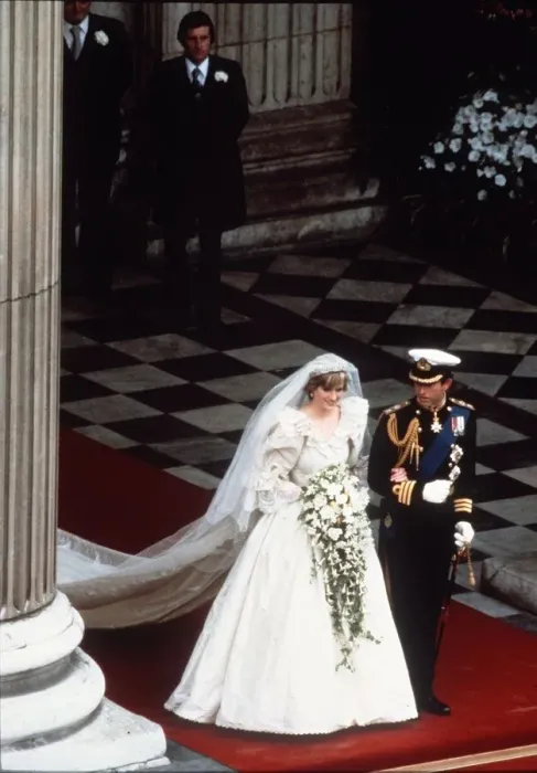 Framed Print : The Wedding of Prince Charles and Lady Diana Spencer on 29th July 1981 Framed Print : The Wedding of Prince Charles and Lady Diana Spencer on 29th July 1981