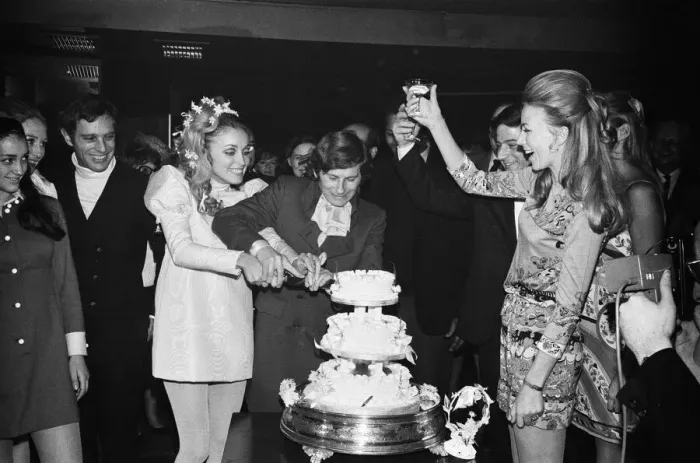 Framed Print : Wedding reception of Polish film director Roman Polanski and his bride Framed Print : Wedding reception of Polish film director Roman Polanski and his bride