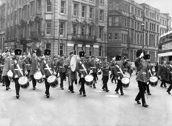 A welcome home from Aden parade in Newcastle by the 1st Battalion