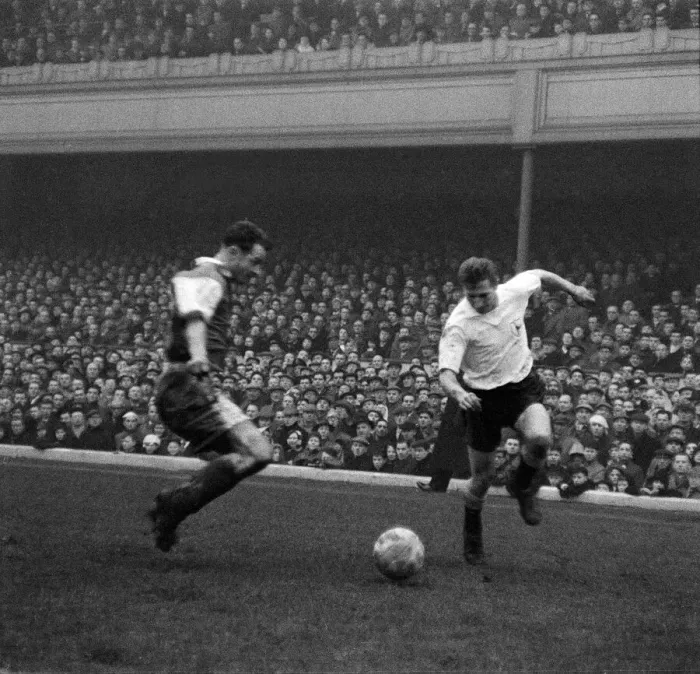 Framed Print : Welsh footballer Cliff Jones making his debut for Tottenham Hotspur in the 4-4 draw