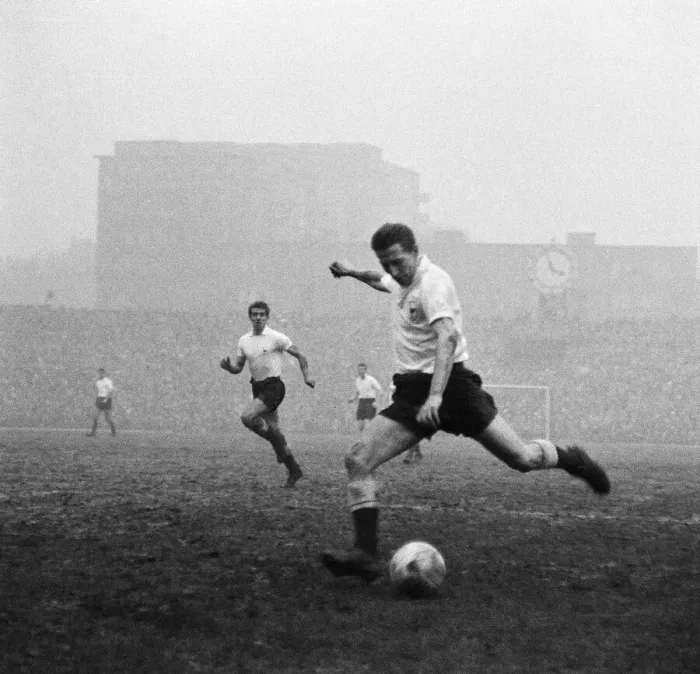Framed Print : Welsh footballer Cliff Jones making his debut for Tottenham Hotspur in the 4-4 draw