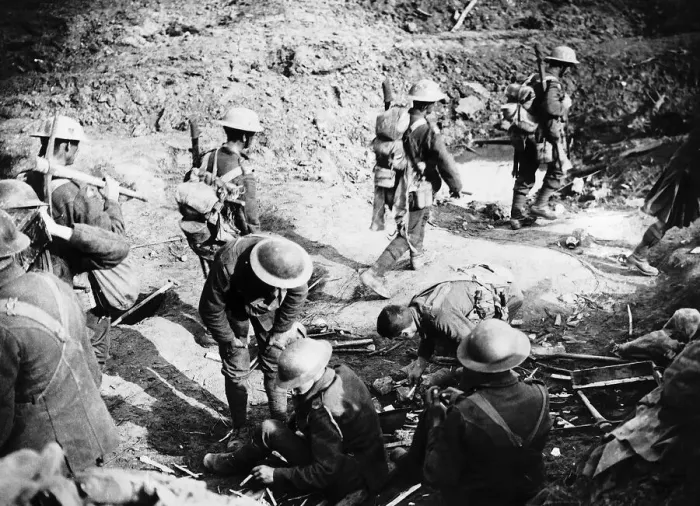 Framed Print : Welsh troops at the Battle for Menin Road near Zonnebek 1917 Framed Print : Welsh troops at the Battle for Menin Road near Zonnebek 1917