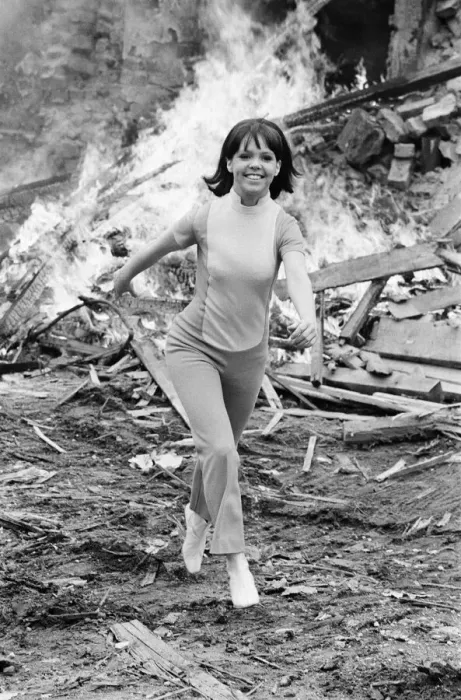 Framed Print : Wendy Padbury, actress aged 20 years old, she stars as Zoe Heriot Framed Print : Wendy Padbury, actress aged 20 years old, she stars as Zoe Heriot