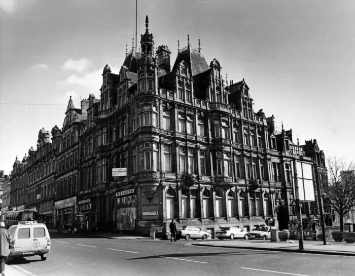 Framed Print : Wengers Department Store, Grainger Street, Newcastle, 20th March 1989 Framed Print : Wengers Department Store, Grainger Street, Newcastle, 20th March 1989
