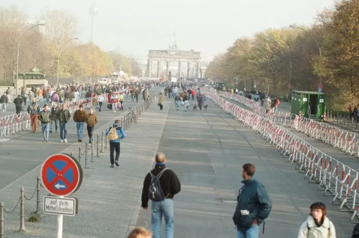 Framed Print : West Berlin, Germany, 10 days after relaxation of border crossing by GDR Government Framed Print : West Berlin, Germany, 10 days after relaxation of border crossing by GDR Government