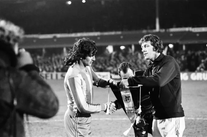 Framed Print : West Brom 2-0 Valencia, UEFA Cup match at The Hawthorns, Wednesday 6th December 1978