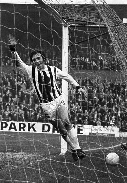 West Bromwhich Albion v. Sheffield Wednesday. Jeff Astle scores Albion