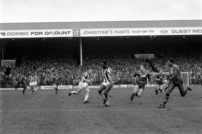 Framed Print : West Bromwich Albion 0 v. Arsenal 0. February 1983 LF12-35-023 Framed Print : West Bromwich Albion 0 v. Arsenal 0. February 1983 LF12-35-023