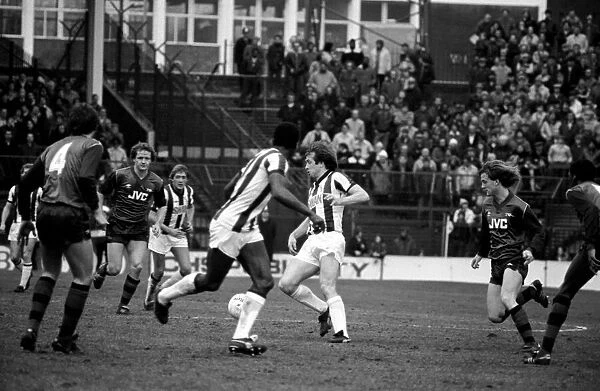 West Bromwich Albion 0 v. Arsenal 0. February 1983 LF12-35-006