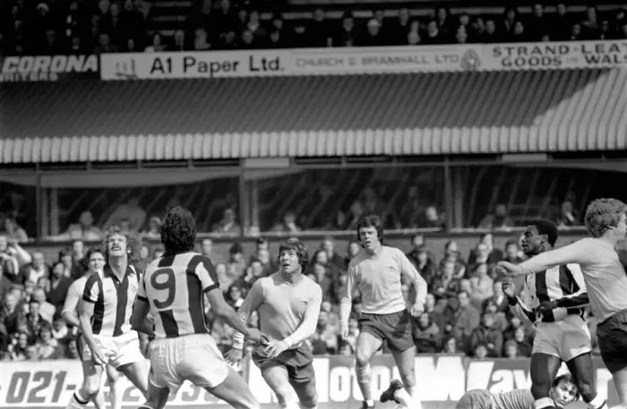 Framed Print : West Bromwich Albion (0) vs. Arsenal (2). April 1977 77-02029