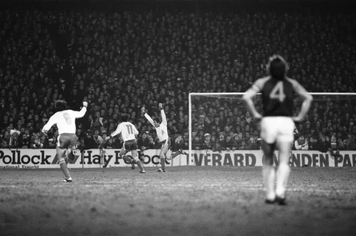 Framed Print : West Ham 1-4 Dinamo, Tbilisi, European Cup Winners Cup, Quarter final 1st Leg Framed Print : West Ham 1-4 Dinamo, Tbilisi, European Cup Winners Cup, Quarter final 1st Leg