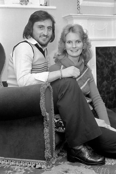 West Ham F. C. Frank Lampard at home with wife Pat. February 1975 75-01037-008