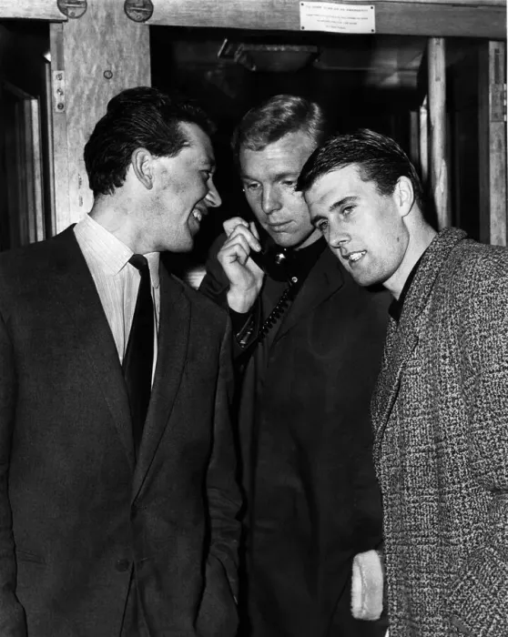 Framed Print : West Hams Bobby Moore, Geoff Hurst and Ken Brown just before leaving for their game Framed Print : West Hams Bobby Moore, Geoff Hurst and Ken Brown just before leaving for their game