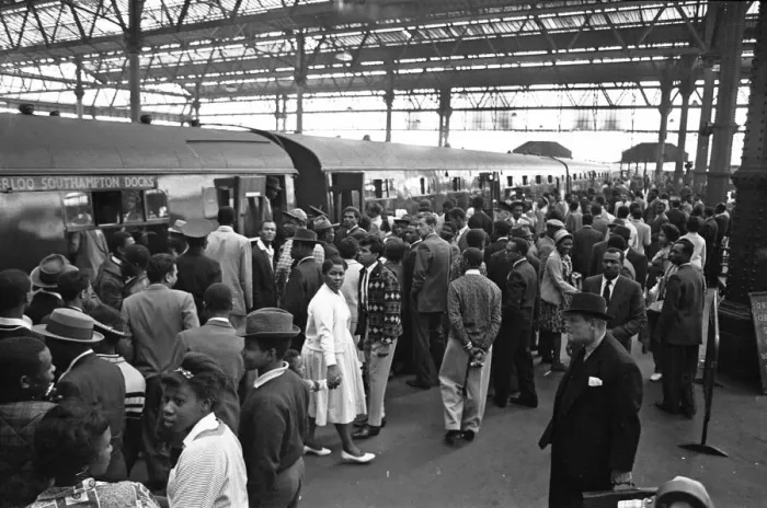 Framed Print : West Indian immigrants arriving in the United Kingdom on the last day before the new Framed Print : West Indian immigrants arriving in the United Kingdom on the last day before the new