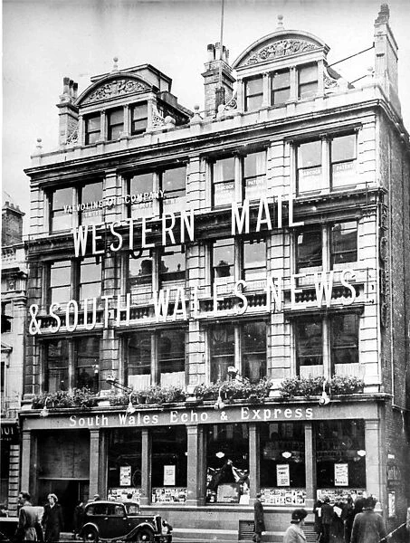 The Western Mail and Echo Building in St Mary Street, Cardiff, pictured in the 1950 s