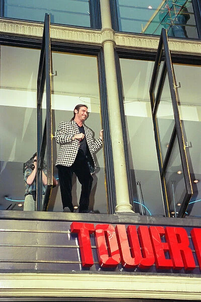 Wet Wet Wet at Tower Records, Glasgow. 25th October 1993