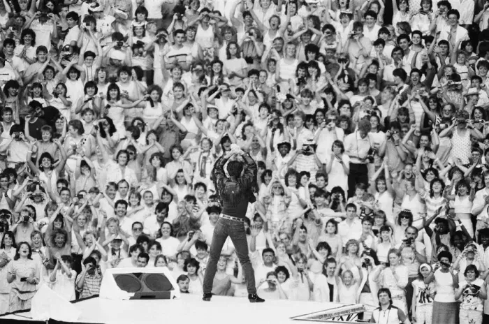 Framed Print : Wham. The Farewell Concert at Wembley Stadium, London England (Picture Framed Print : Wham. The Farewell Concert at Wembley Stadium, London England (Picture