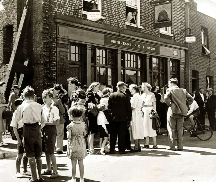 Framed Print : Whitbreads Ale & Stout Pub, July 1949 Members of the 64 saloon bar waiting Framed Print : Whitbreads Ale & Stout Pub, July 1949 Members of the 64 saloon bar waiting