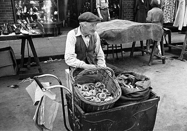 Whitechapel, London, Circa 1947