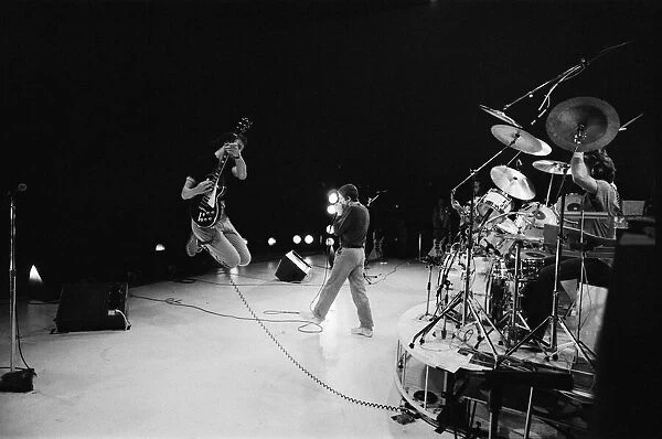 The Who in Concert - August 1979 Roger Daltrey singing
